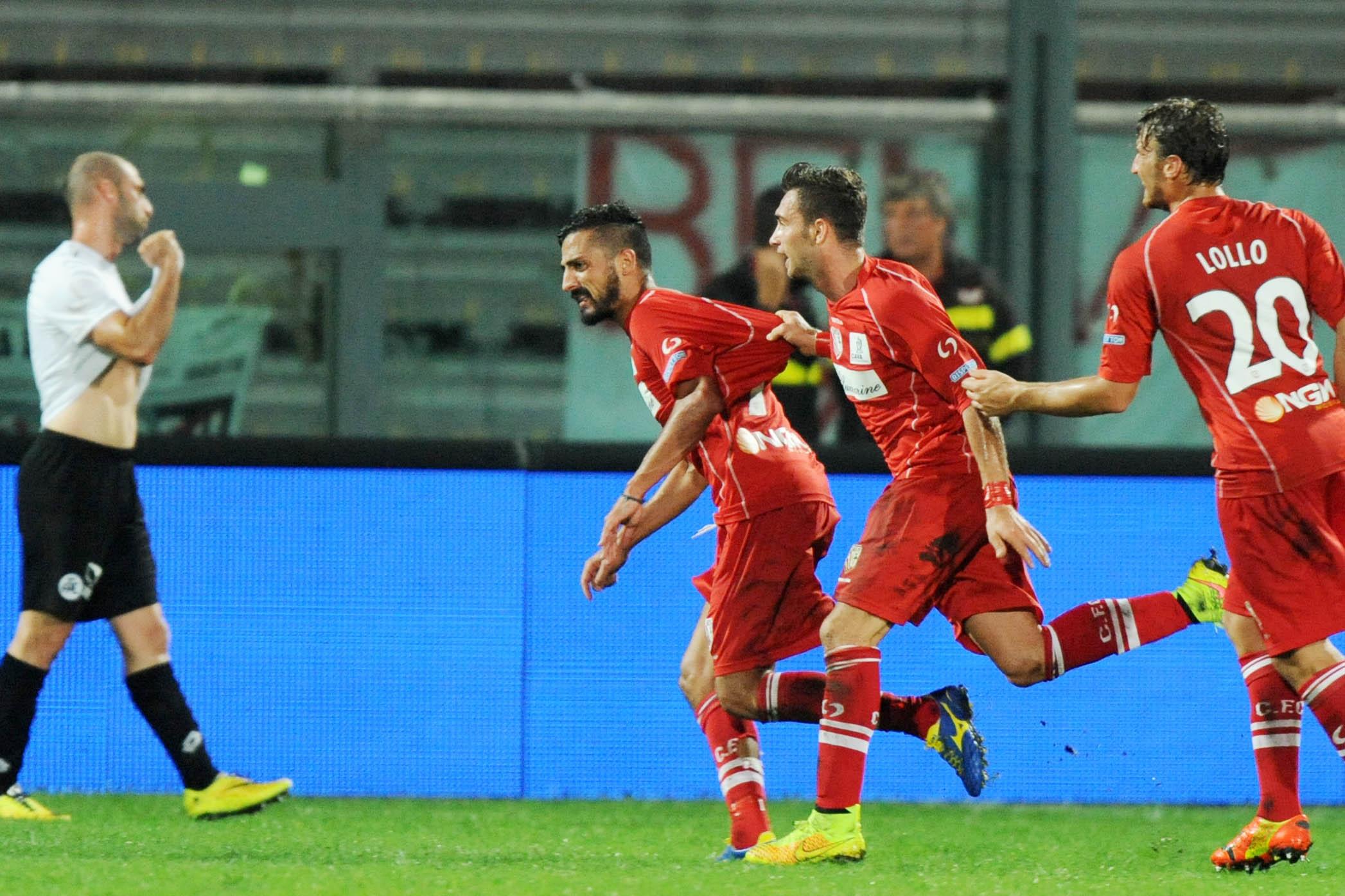 Calcio Serie B Il Carpi Espugna Il Picco Lo Spezia Perde 2 1