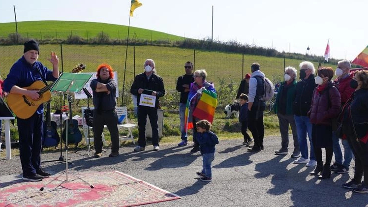 Manifestazione contro la riapertura della discarica della Grillaia  (Germogli)