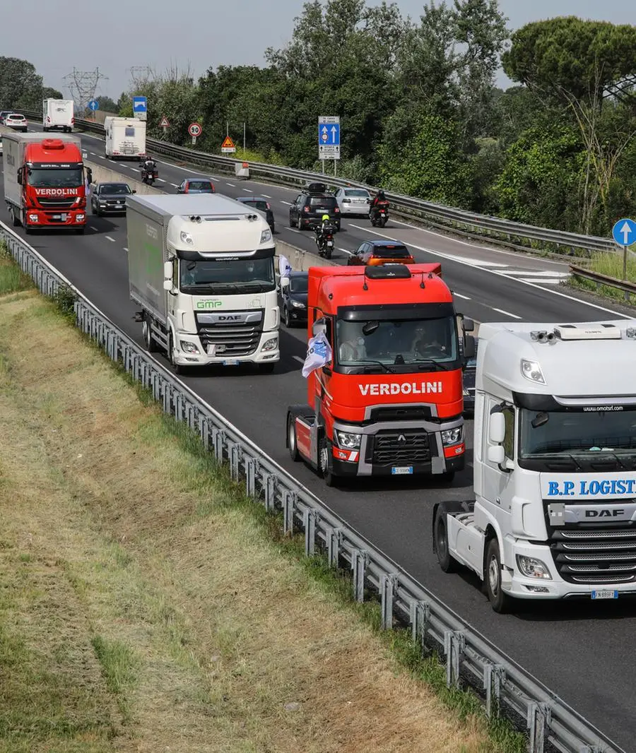 Trecento camion pronti per la protesta contro il pedaggio sulla FiPiLi