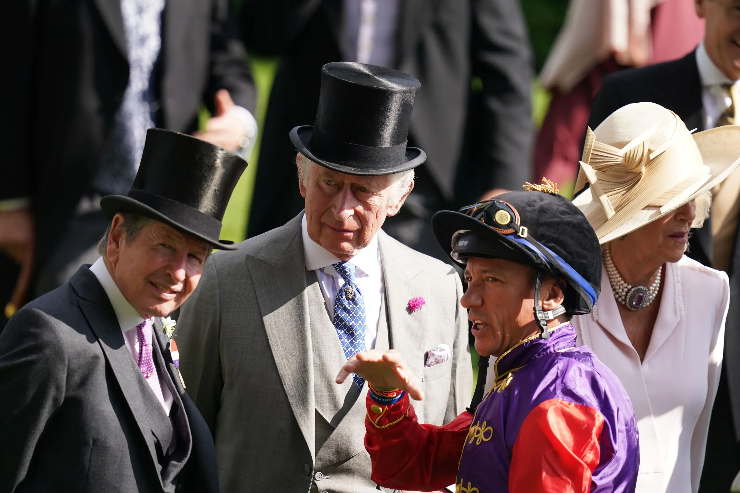 Palio, Frankie Dettori al Palio. Racconta l’incontro con re Carlo d’Inghilterra