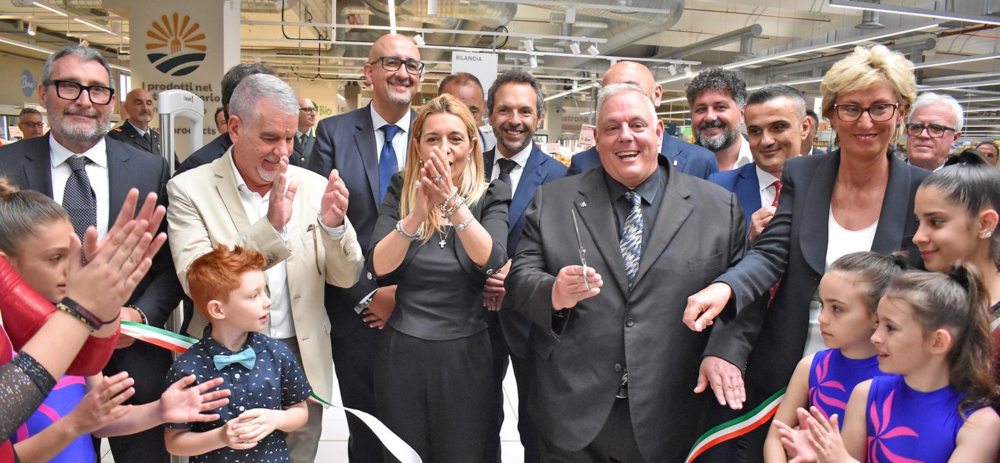 Nuovo Superstore Coop Allaurelia Antica Inaugurata Una Struttura Di