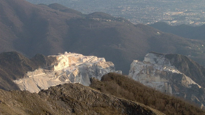 Cave marmo Carrara 