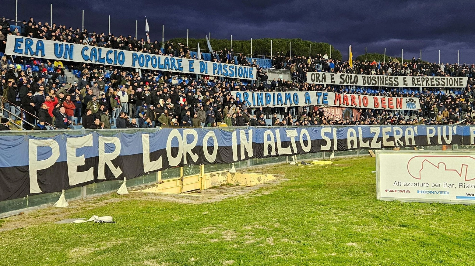 Sciopero dallo stadio: "Basta, non entriamo. Per colpa vostra non ci divertiamo più"