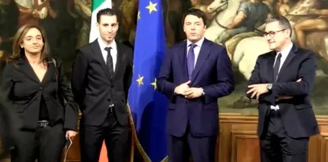 Matteo Renzi riceve Vincenzo Nibali a Palazzo Chigi