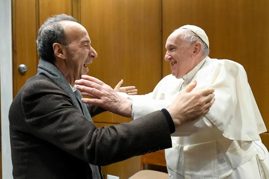 Papa Francesco, l'incontro con Roberto Benigni in Vaticano