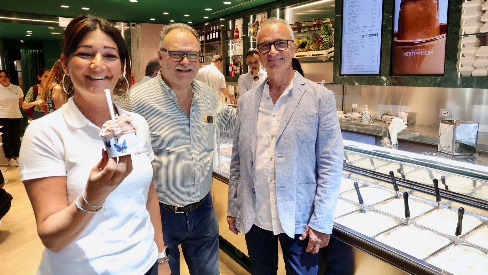 I fratelli Paolo e Patrizio Pomposi all'inaugurazione della nuova gelateria Badiani a Firenze (Foto Gianluca Moggi / New Press Photo)