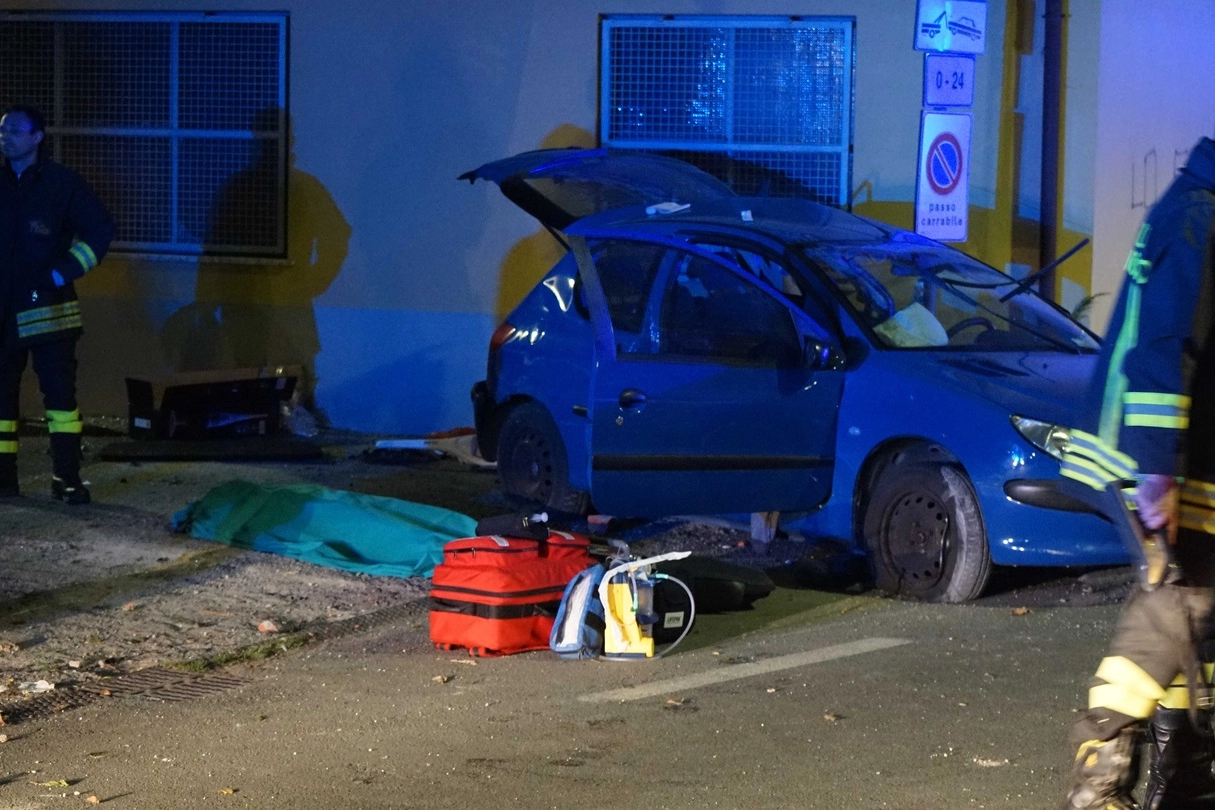 L'auto coinvolta nell'incidente (foto Frascatore)