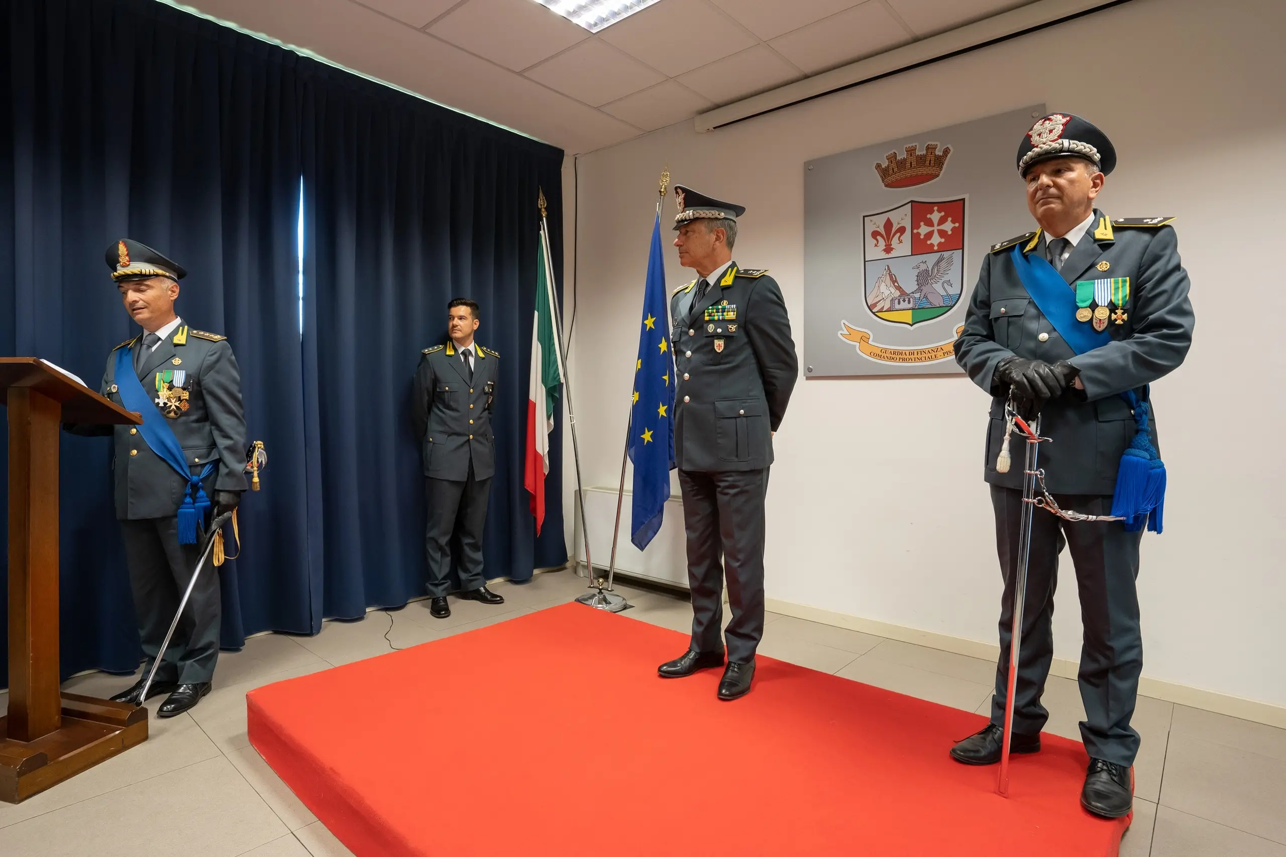 Avvicendamento Nella Guardia Di Finanza: Il Nuovo Comandante ...