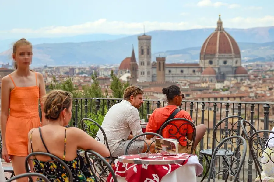 Il caro vita non risparmia gli host fiorentini: per la metà è la fonte di reddito primaria