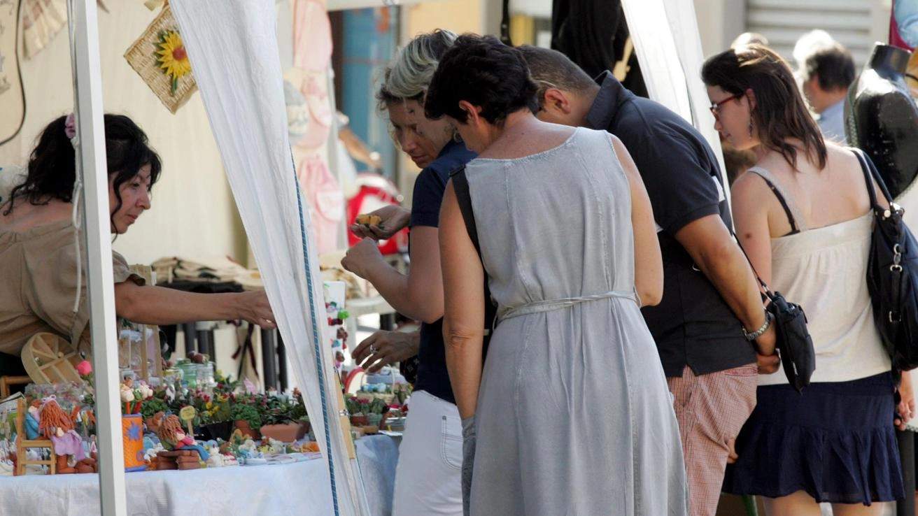 Torna la Festa di Primavera. Artigiani e vivaisti in centro