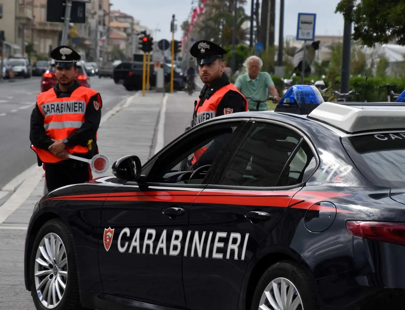 Furti in Mugello, nel mirino dei ladri negozi a Vicchio e Borgo San Lorenzo