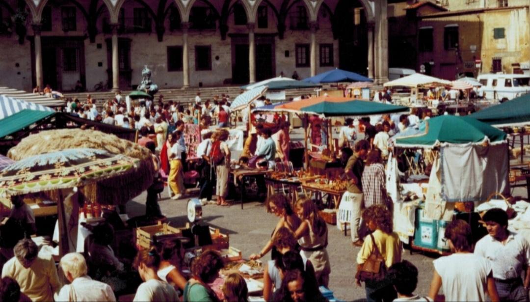 Firenze, la Fierucola del pane festeggia 40 anni in piazza SS. Annunziata