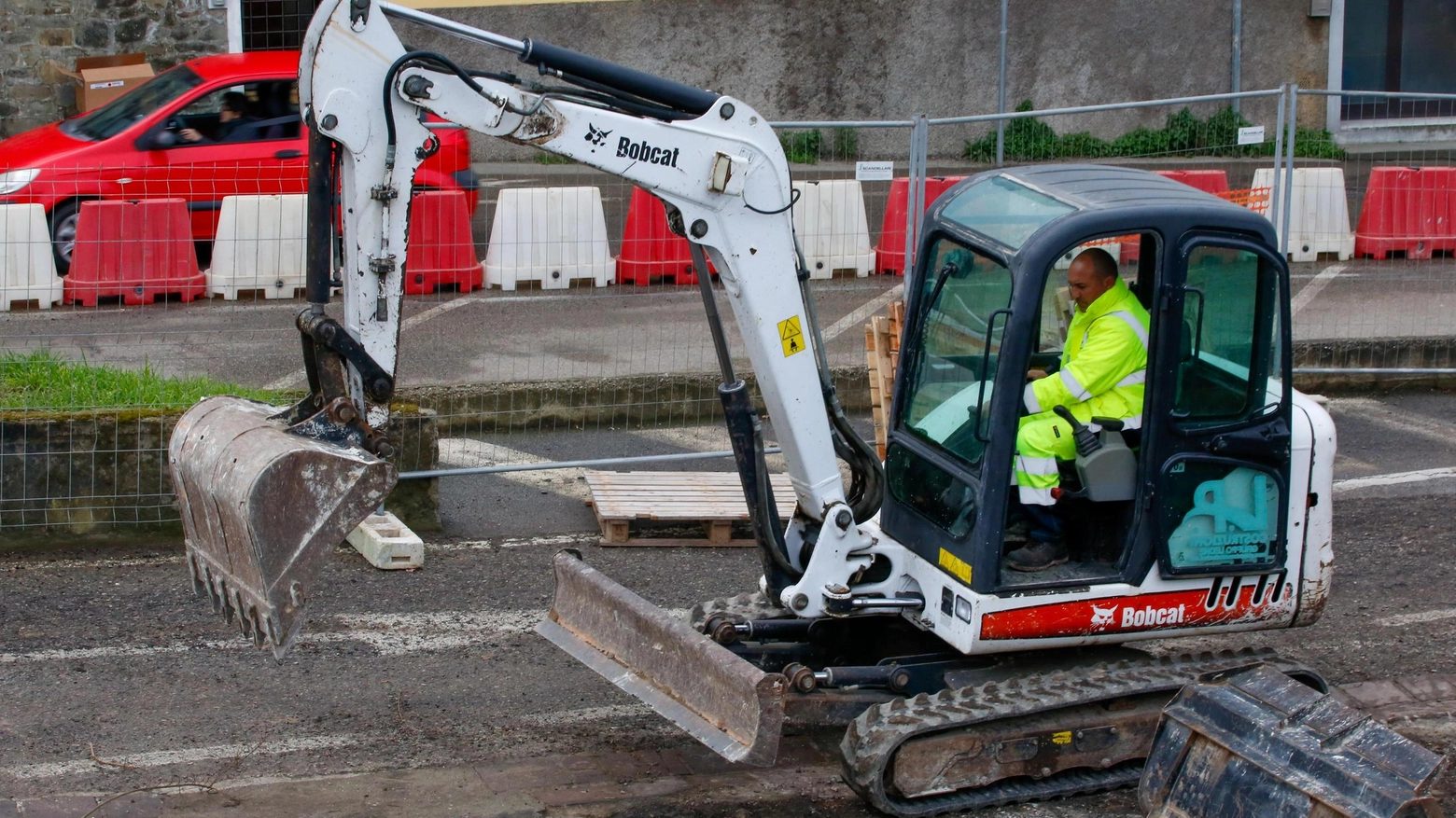 Rampa del Ponte. Riparte il cantiere