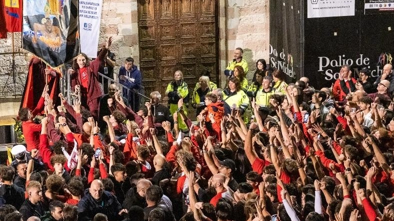 La scorsa edizione del Palio de San Michele di Bastia Umbra vinta dal rione Moncioveta Da stasera ricominciano gli eventi in città