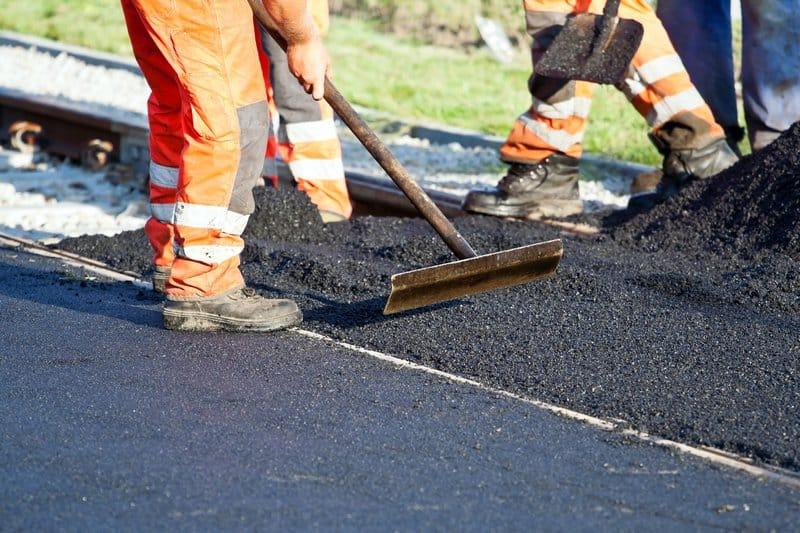 A Firenze lavori per la nuova segnaletica in via Pampaloni