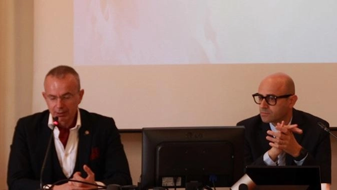 Il direttore di Federmeccanica Stefano Franchi e il responsabile della sezione Vincenzo Renzo alla prima assemblea delle aziende metalmeccaniche che si è tenuta ieri a Lucca nella sede di Confindustria