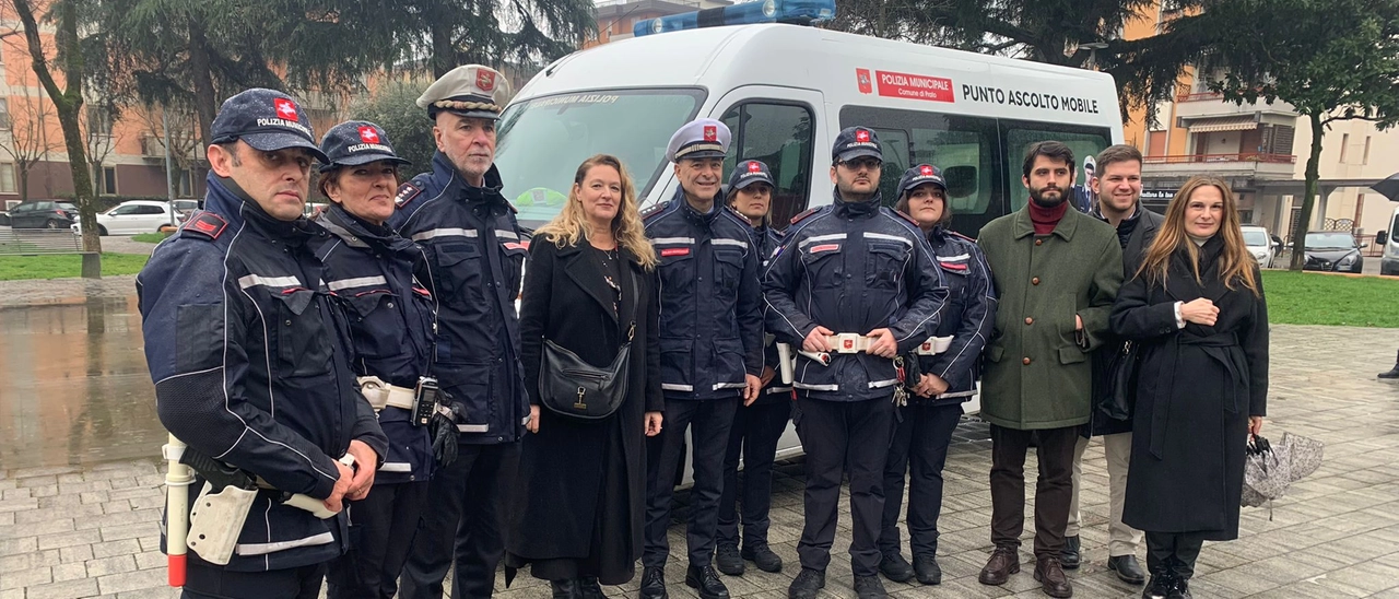 Presentati a Prato i nuovi vigili di quartiere: ecco dove saranno impiegati