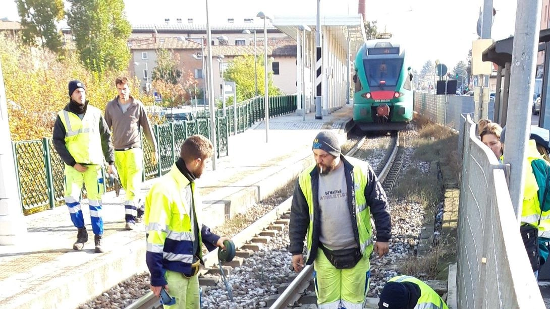 Proseguono i lavori per il raddoppio ferroviario fra Pistoia e Montecatini Nel prossimo fine settimana, treni fermi (foto d’archivio)