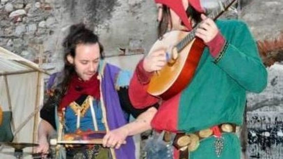 Torna “Avenza medievale“. Giochi, rievocazioni e mercati