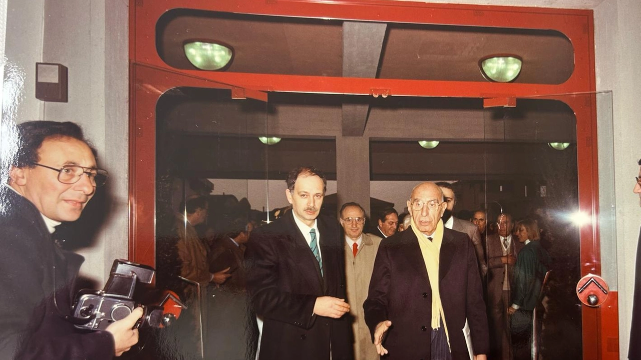 Il presidente Luciano Petracchi alla inaugurazione della sede di via Enrico Fermi nel 1983