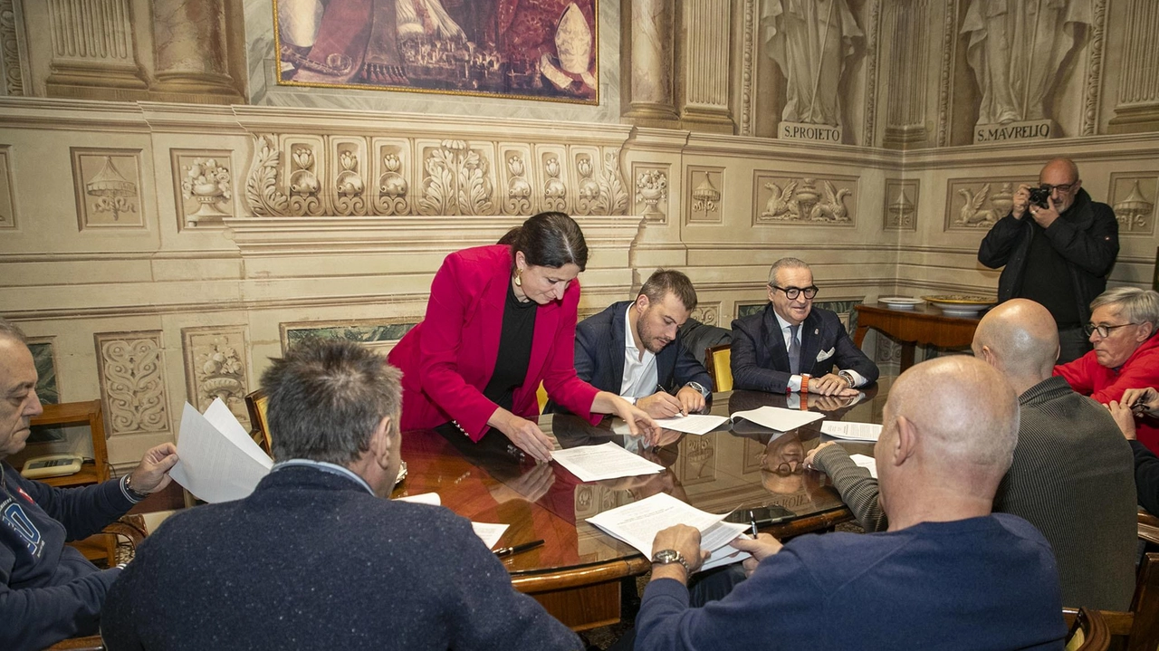 Cgil, Cisl e Uil hanno avuto incontri con 13 delle 20 amministrazioni comunali della provincia di Pistoia (foto di archivio)