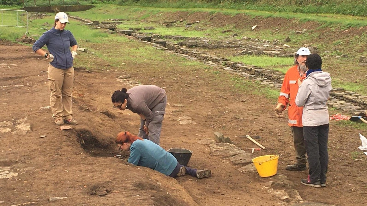 Scavi archeologici in corso nel quartiere sud-orientale della città, quello di Porta Marina "Questo elemento lascia supporre che fosse abitata da una famiglia di ricchi armatori".