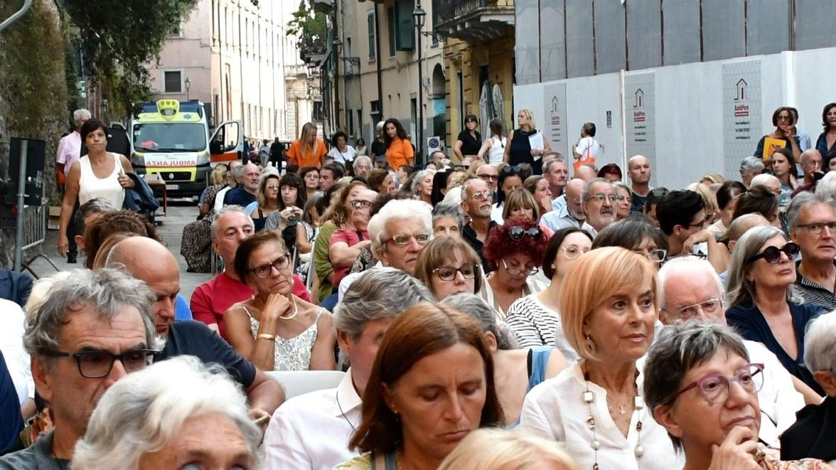 Piazze stracolme durante la manifestazione in centro