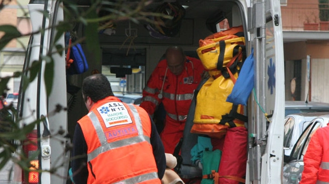 Un'ambulanza (foto di repertorio)