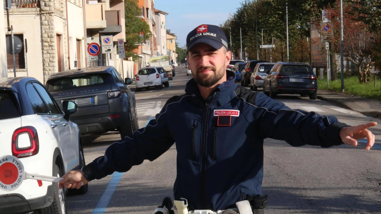 SANTA MARIA A MONTE Il Comune di Santa Maria a Monte bussa alla porta dei morosi. E chiede di pagare sanzioni...