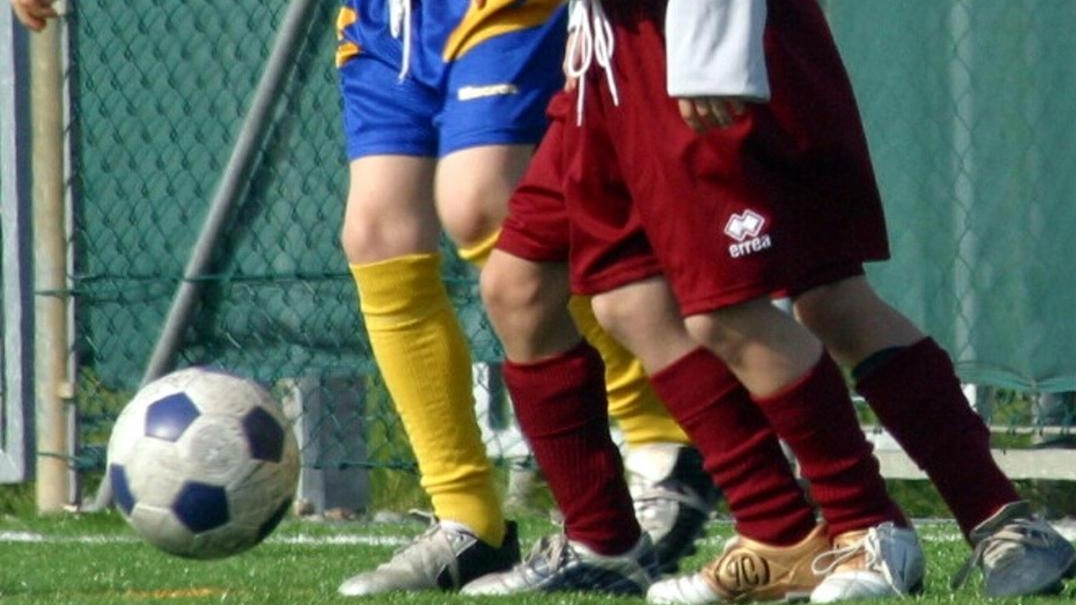 Una partita di calcio giovanile (foto d’archivio)