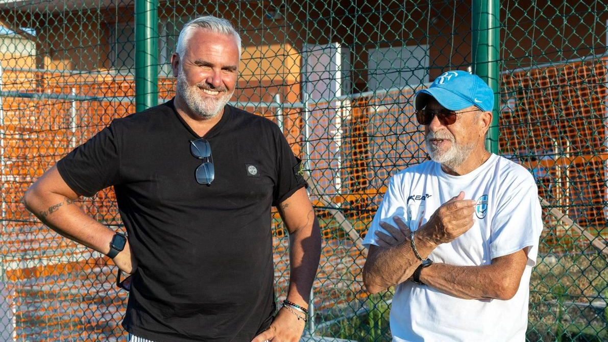 Il Valdinievole Montecatini inizia la preparazione per il campionato di Promozione con l'ossatura della squadra dello scorso anno. Mister Pellegrini punta sul lavoro di gruppo e sulla fortuna, mentre il direttore sportivo Pisani sottolinea l'importanza di lavorare senza pressioni.