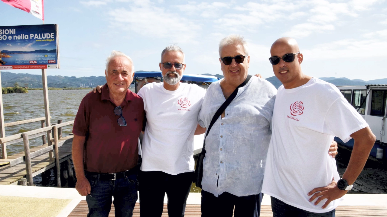 I fratelli Aurelio e Leonardo Bresciani di Torre del Lago insieme ad Antonio Tedeschi e Athos Pastechi (foto Umicini)