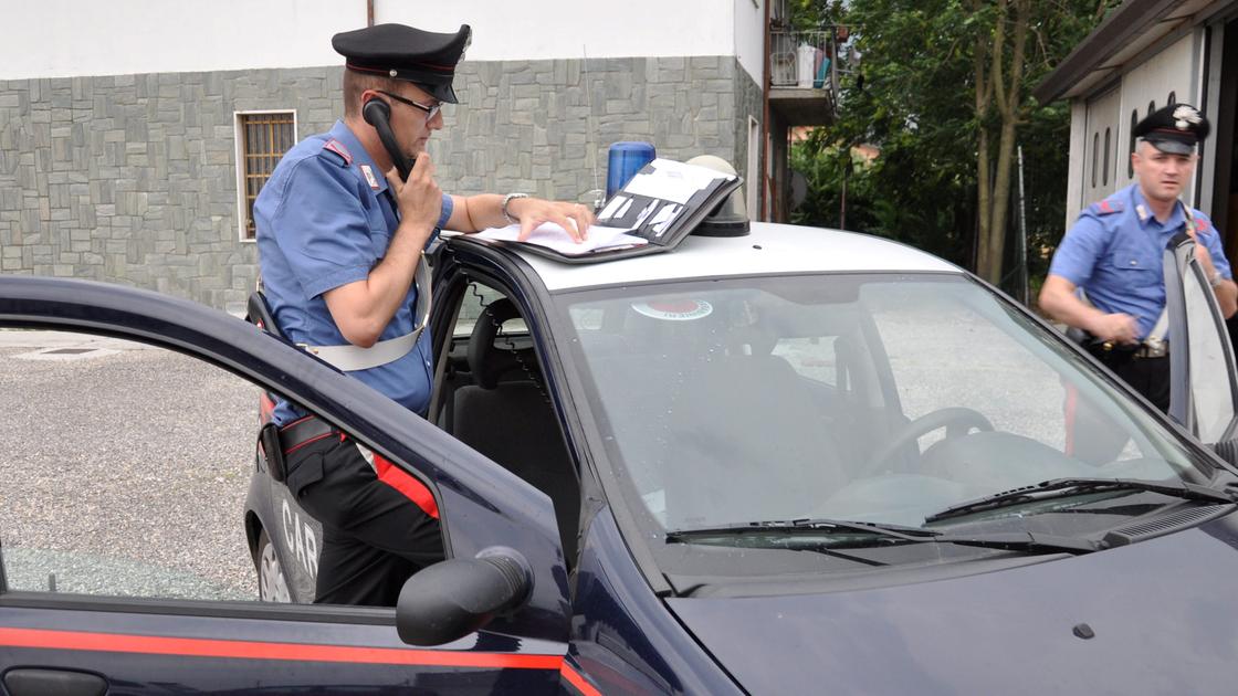 Bancomat saltato in aria, furto con spaccata alle Poste. Paura a San Martino sul Fiora