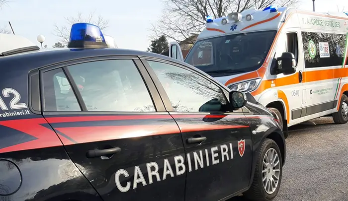 Capannori, muore nella cartiera per un malore