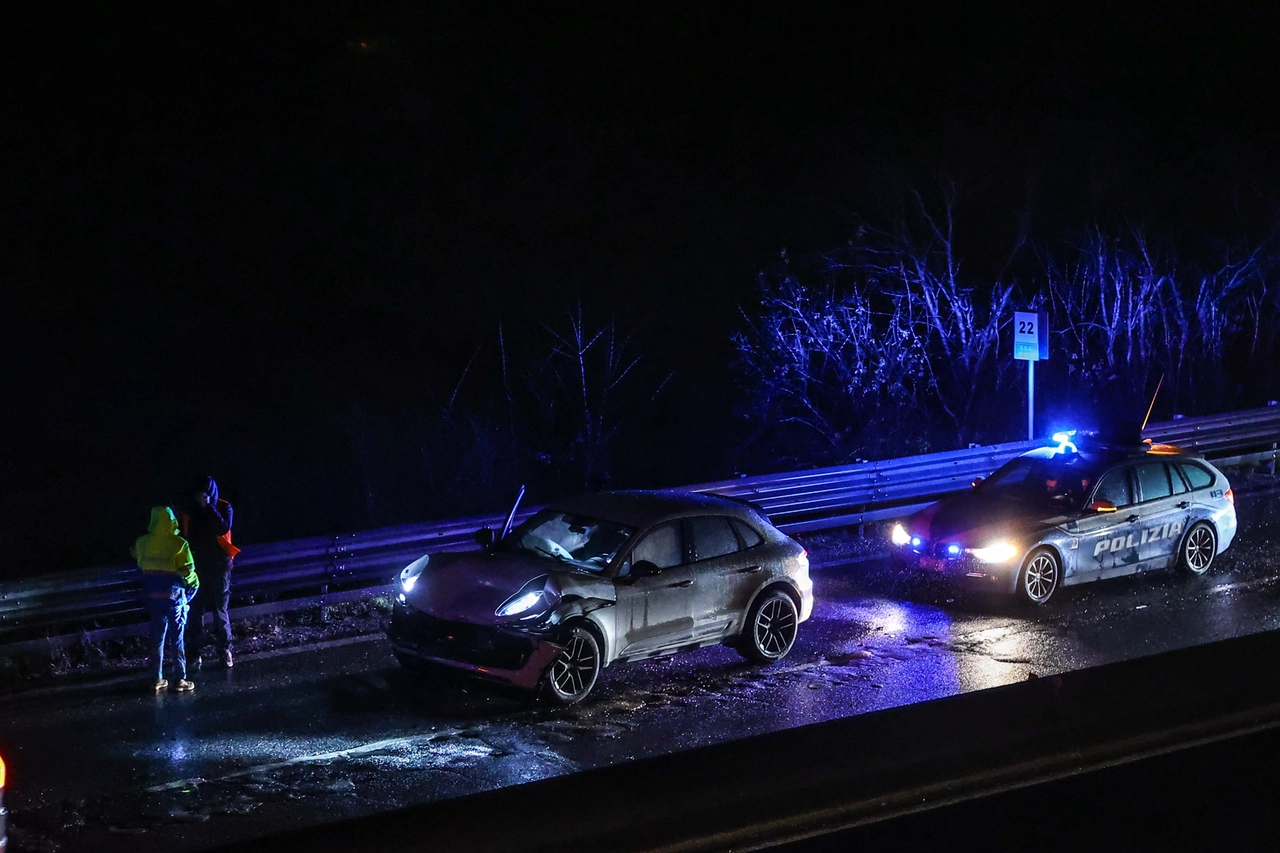 MPOLI INCIDENTE IN FIPILI USCITA EMPOLI EST POLIZIA STRADALE