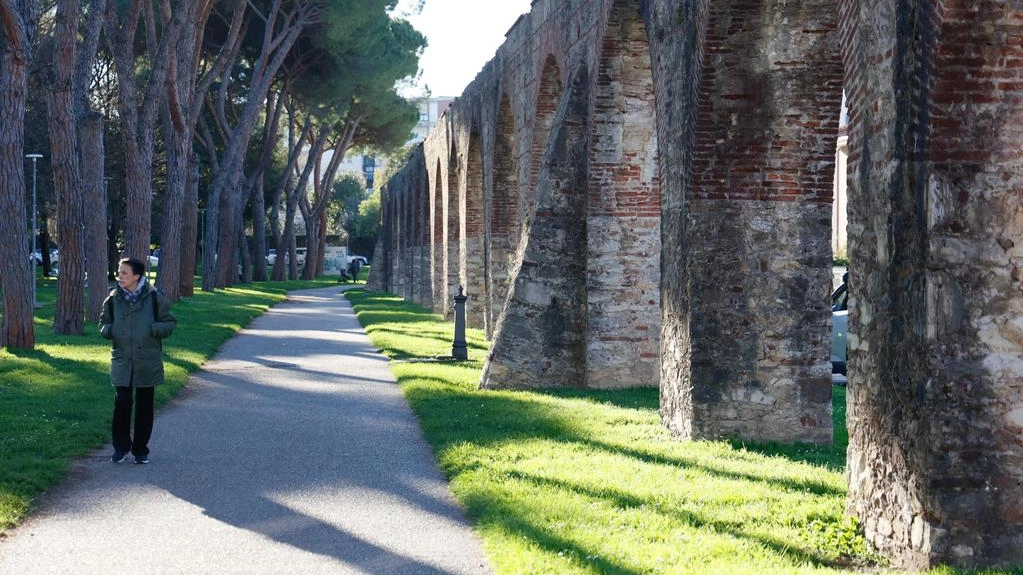 La Soprintendenza affida il recupero all’associazione temporanea di imprese costituita da Cemes e Ram: per ora interessato solo il tratto pisano.