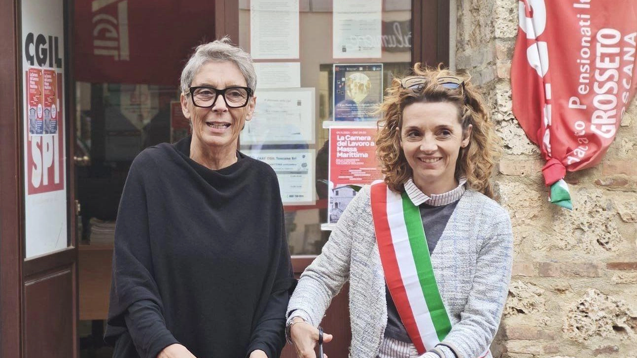 Festeggiamenti della Cgil  per la sede ristrutturata