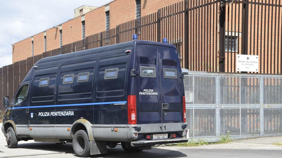 Carceri, aggredito un altro agente a Prato: la rabbia del sindacato