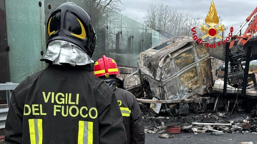 Il luogo dell'incidente (foto Vigili del Fuoco)