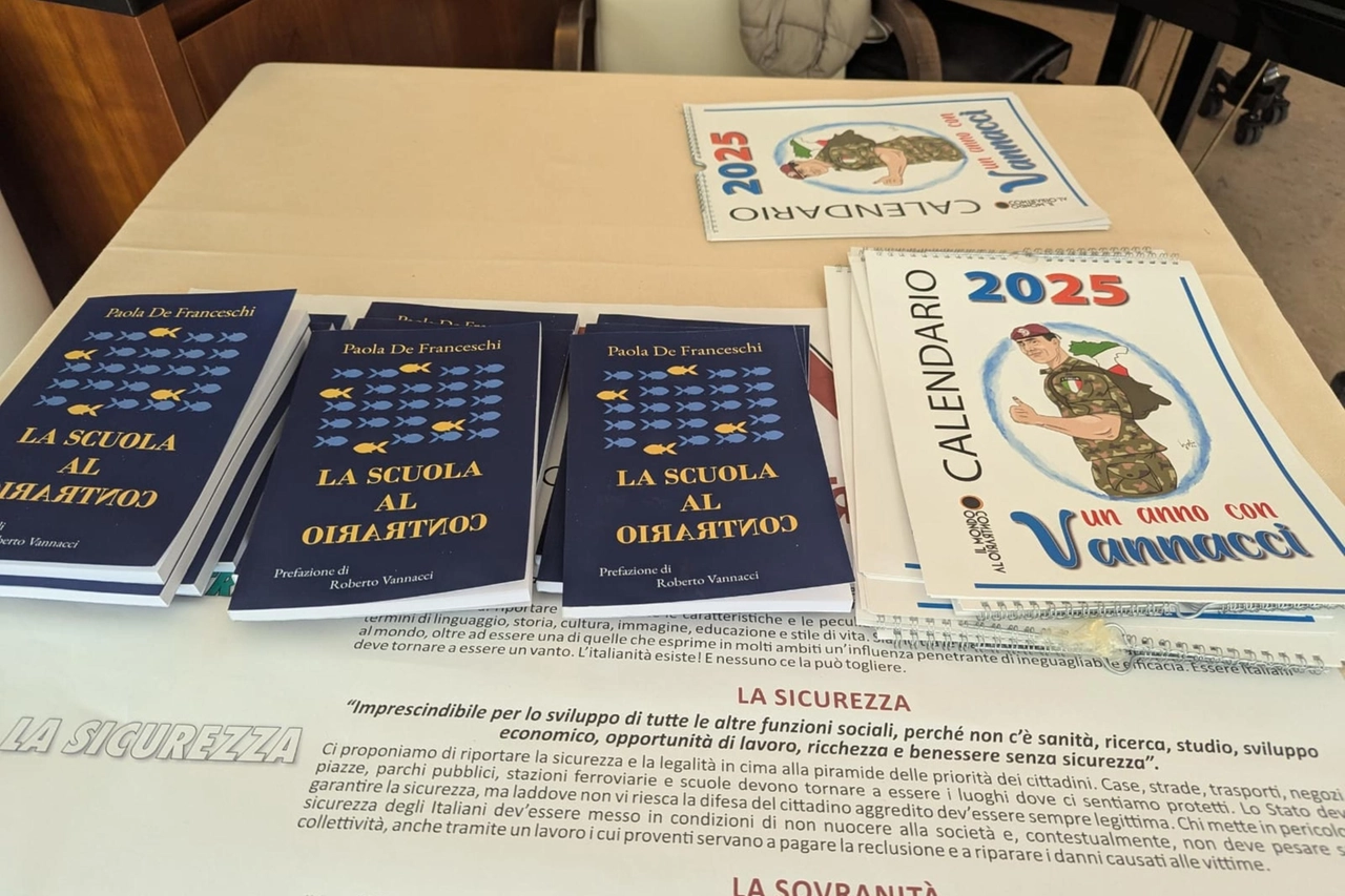 Il calendario in vendita al convegno