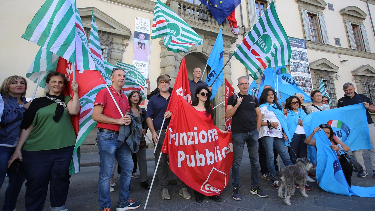 Un presidio del personale della sanità privata a Firenze (foto repertorio New Press Photo)