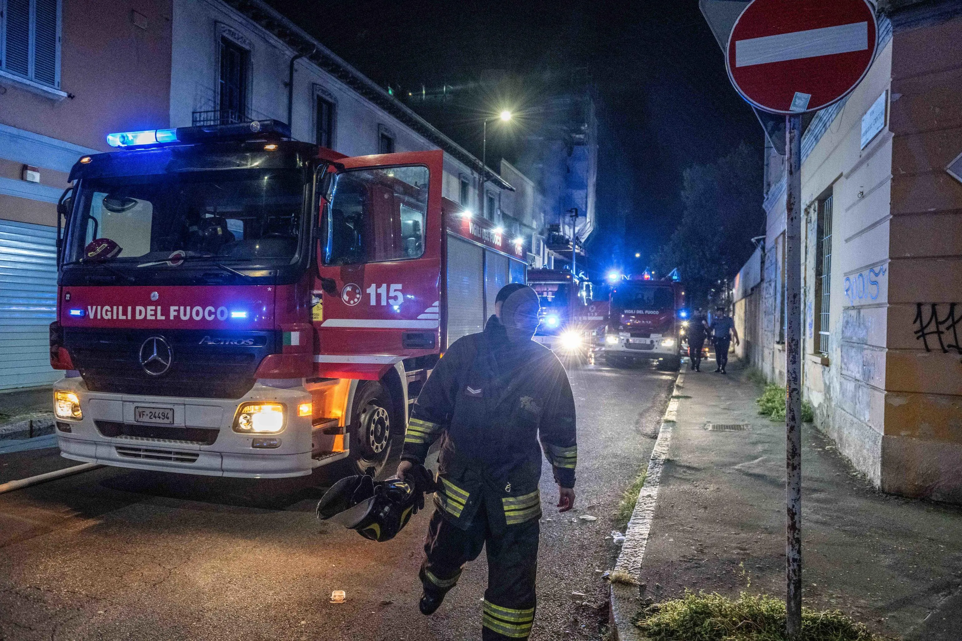 Intossicato dal monossido, uomo finisce in ospedale