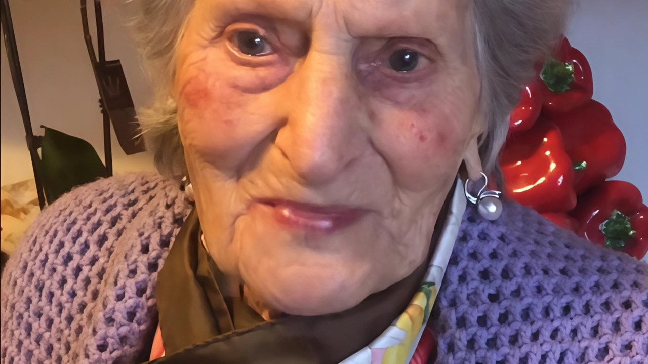 Alcune immagini di nonna Graziella Castè: 99 anni e una. vitalità contagiosa