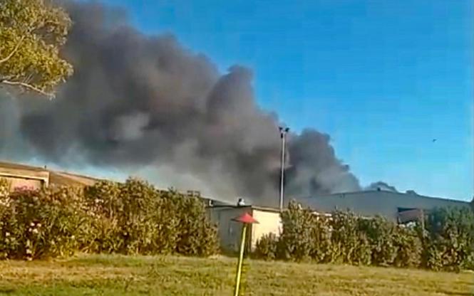 Incendio A Ponte Mammolo A Roma Hotel Evacuato E Centinaia Di Sfollati ...