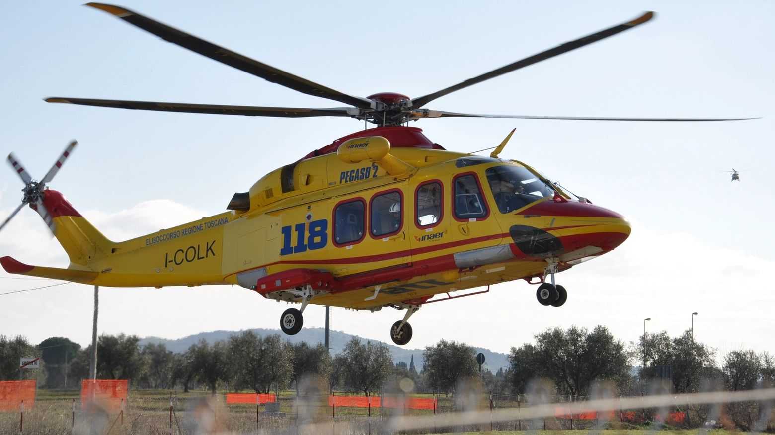 Il Pegaso ha portato il giovane all’ospedale di Cisanello