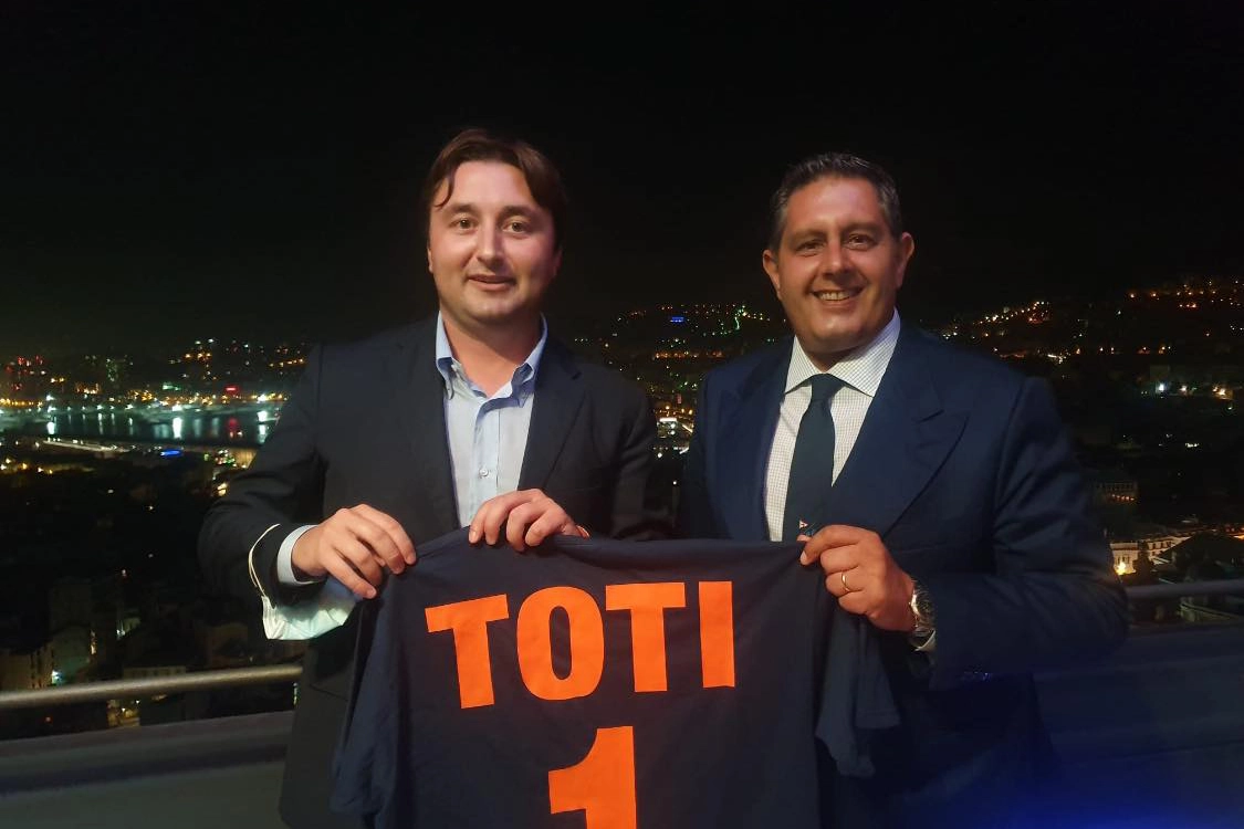 Matteo Cozzani con Giovanni Toti