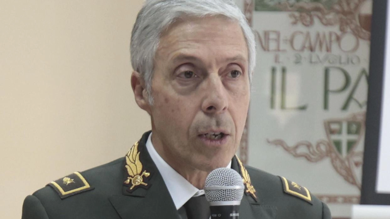 Il comandante. Paolo Bruno De Paola