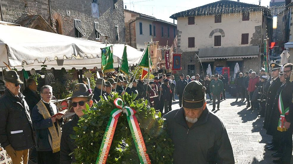 Montecatini Terme celebra la patrona Santa Barbara con cerimonie e messe. Il culto della martire cristiana risale al VI-VII secolo, con grande popolarità nel Medioevo.