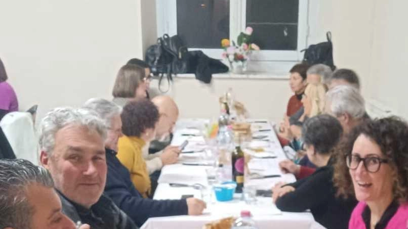 Alcuni partecipanti de «La ‘Cena de’ po’eri’» l’appuntamento. in occasione del Carnevalino a Vellano