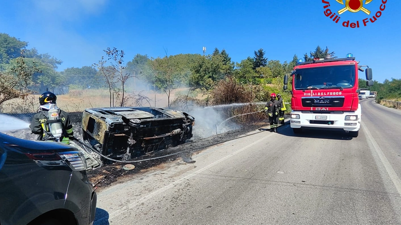 I vigili del fuoco in località Biagio